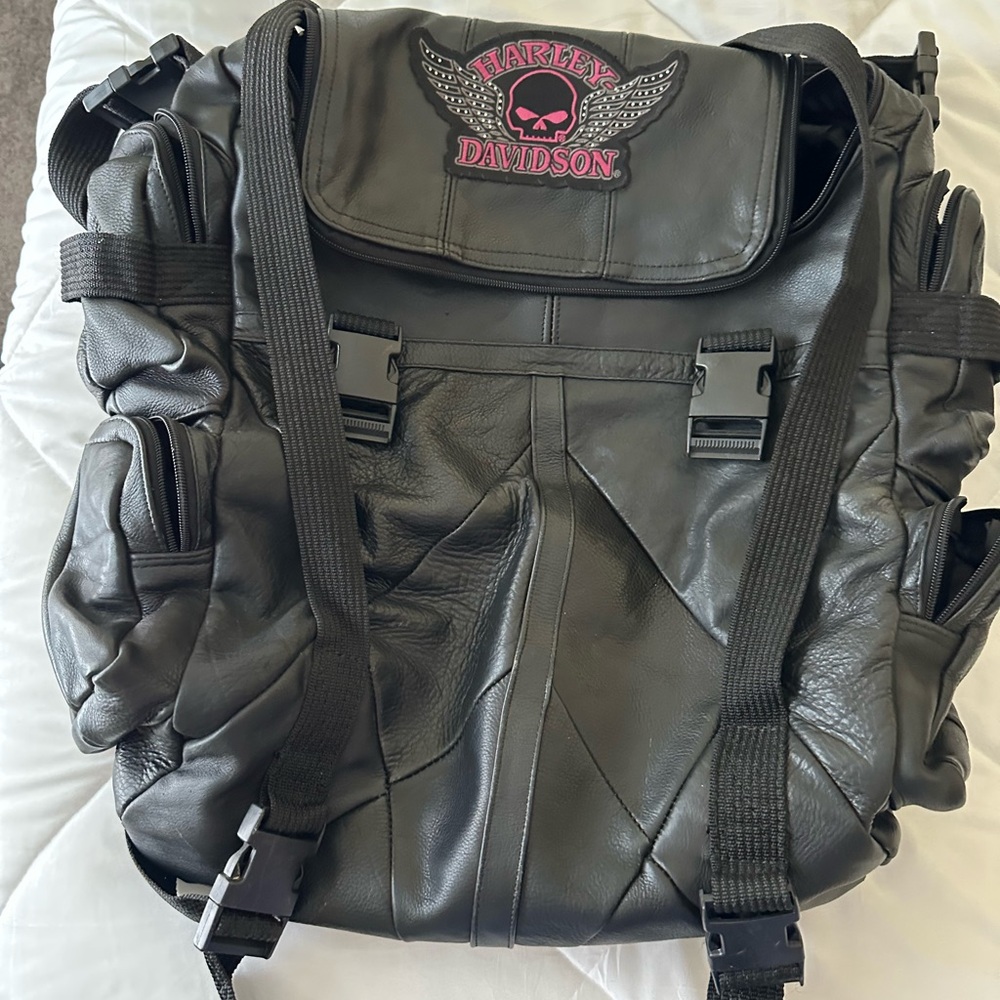 Harley Davidson Leather Touring Bag with Pink Emblem